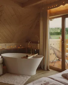 Lovelia - Luxury Mountain Chalet with Hot Tub - Image 4