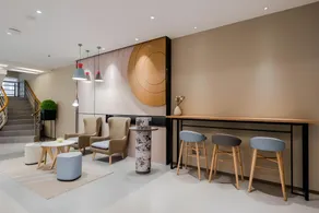 Home Inn Neo Shanghai Caoyang Community Fengqiao Road Metro Station - Image 3