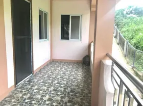 Elle's place (entire apartment with free parking) - Image 5