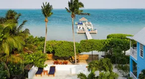 Weezie's Ocean Front Hotel and Garden Cottages - Image 3
