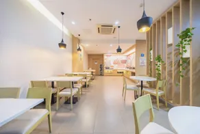 Hanting Hotel (Shanghai Songjiang  Film  Park Hotel) - Image 3