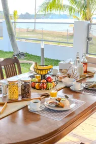 Suntai Villa, Beachfront Suites - Image 4