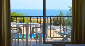STUDIOS FACE À LA MER - Cala Llevado - Image 3