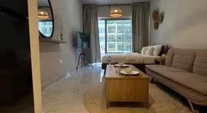 The Chic Retreat, Stylish Studio Close to Yas & Airport - Image 2