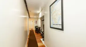 Elegant 2 Bedroom Suite w Modern Amenities - Image 4