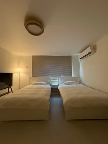 Gangnam Hakdong Stay - Image 2
