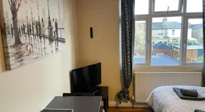 Anazing Studios 2 - North East London - Chingford - Image 2