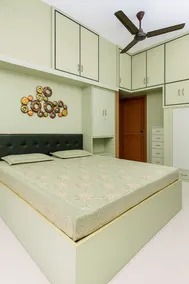 Lavish Spacious 3 BHK - Image 2