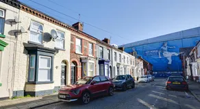 Stay With Alexandra 2 Free Parking - high speed Free Wifi close to stadiums - Image 5