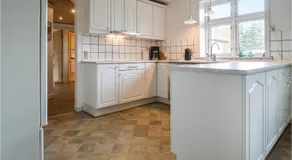 Gorgeous Home In Grindsted With Wifi - Image 3