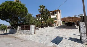 Amfitrion Apartments - Image 2