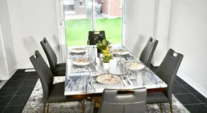 Entire 4 BR Detached Home,4 Beds plus 2 Sofa Bed, Sleeps 10, Close to Niagara Falls and Niagara on the Lake - Image 5