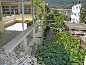 Habitación privada con terraza y barbacoa | Vistas al jardín - Image 5