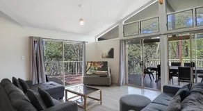 Amaroo House - Point Lookout, QLD - Image 2