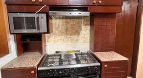 DC Travellers Inn - Image 4