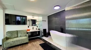 Luxury Villa with Private Spa - Image 4