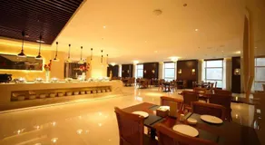 Dolton Changsha Spa Hotel - Image 4