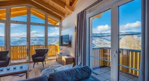 AlpenParks Hotel & Apartment Alpendorf - Image 2