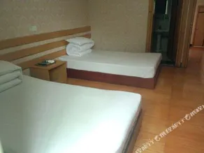 Kaitai Hotel - Image 2