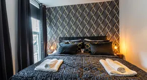 Crown Street Retreat - Image 2