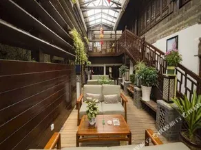 Lijiang Phoenix Health Resort Hotel (Shuhe Ancient Town Branch) - Image 5
