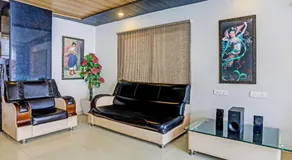 Hotel Vaishnavi - Image 3