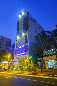 Boss Palace Hotel - Image 4
