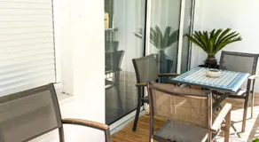 T3 Moderne avec balcon terrasse et parking gratuit - Image 3