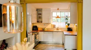 Designer Flat in Bethnal Green - Image 4