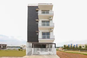 OYO Krish Lakeside Comforts - Image 5