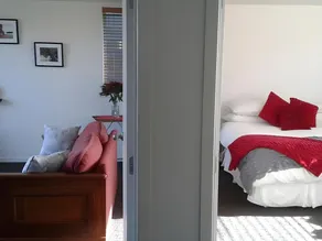 Mahurangi West Wing - Luxury Bed and Breakfast - Image 5