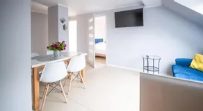 ReveliQa - pokoje gościnne i apartamenty - Image 3