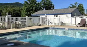 North Colony Motel and Cottages - Image 5