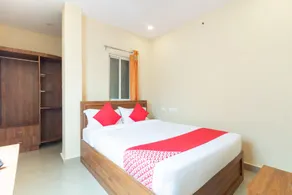 Hotel O The Gate - Image 2