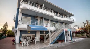 Dionisos Hotel - Image 4