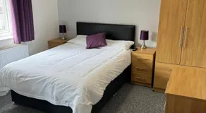 Merrick Lodge Hotel - Image 4