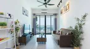 Meritus Suites - 8pax - Image 2