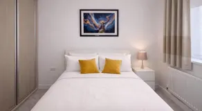 Ebbsfleet Luxe - Image 2