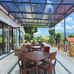 Parama Hotel - Image 5
