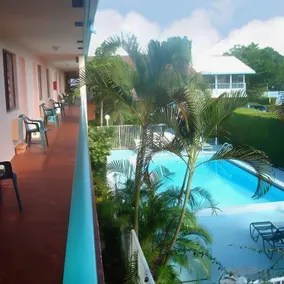 New Sun Gate Motel - Image 5