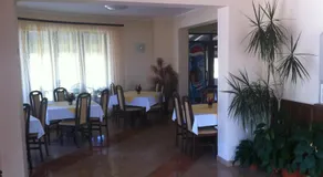 JRB Hotel - Image 4