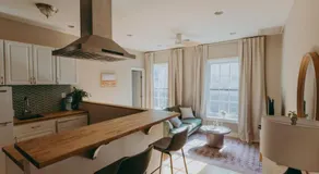 Maisonette on Duke - Downtown - Image 3