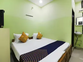 Star Guest House - Image 2