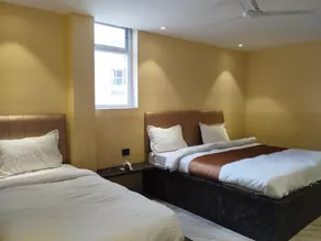 Eastland hotel - Image 2
