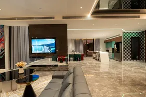 LUXURY VILLA  WITH 6 BEDROOMS 650M2 - Image 3