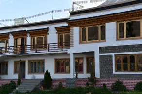 Skayil Guest House - Image 2