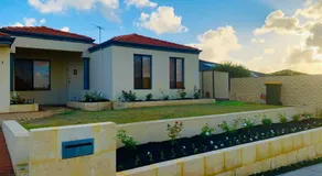 Newly Renovated Room,Bathroom and private Kitchen - Image 2