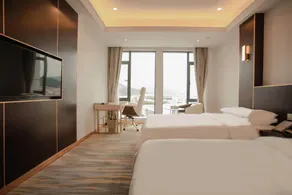 Huating Hotel - Image 2