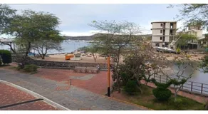 Departamento a pocos pasos de la playa con AC, WiFi, 2 habitaciones, 2 baños completos, 4 camas y cocina equipada en el centro de San Cristóbal cerca de bares y restaurantes - Caballito - Galápagos Home - Image 5