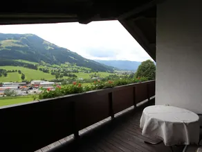 Boutique Apartment in Tyrol with Balcony - Image 5